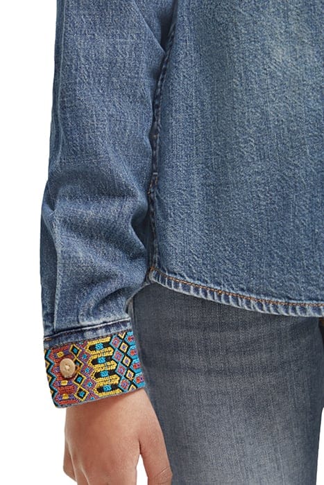 WASHED DENIM SHIRT WITH EMBROIDERY AND BEADING DETAILS INDIG 6