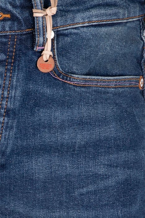 THE DROP REGULAR TAPERED JEANS — FULL OF LIFE 3
