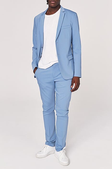 CLOUD SUIT JACKET 3