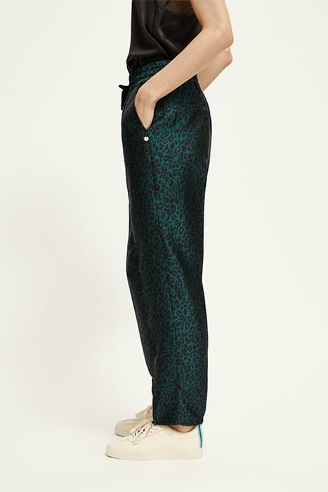 MAIA - MID RISE TAPERED LEG LEOPARD JACQUARD JOGGER CREATURE 6