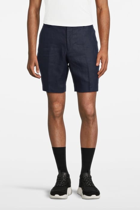GOSNOLD SLIM SHORTS — NAVY 1