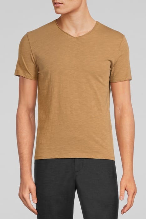 CAPPUCCINO ESSENTIAL V-NECK T-SHIRT CAPPUCINO 1