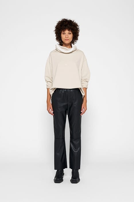 LEATHER LOOK FLARED JOGGER BLACK 2