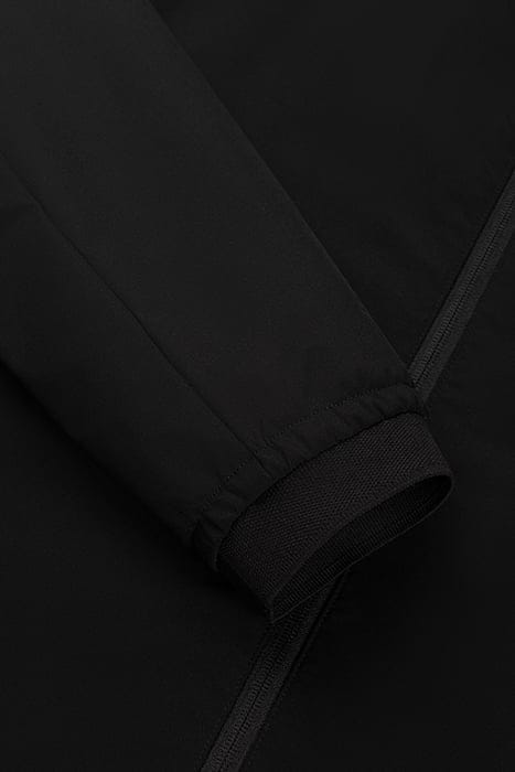 QM402 BLACK 4