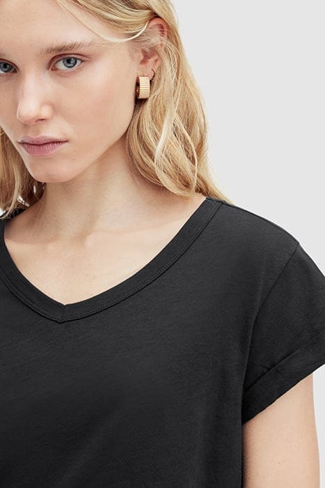 ANNA V TEE BLACK 5