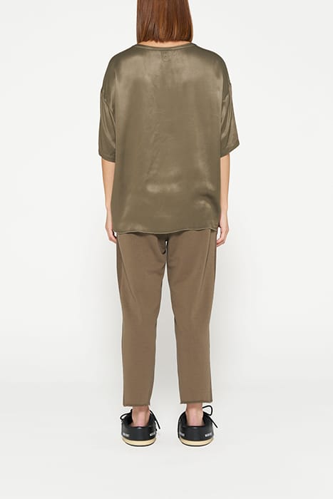 SATIN TEE DARK MOSS 3