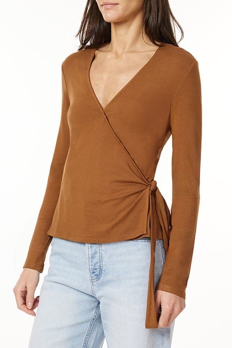 WRAP TOP NUTHATCH 1