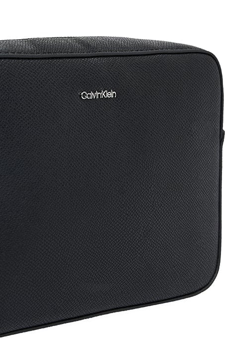 CK MUST SMALL CAMERA PVH BLACK 5