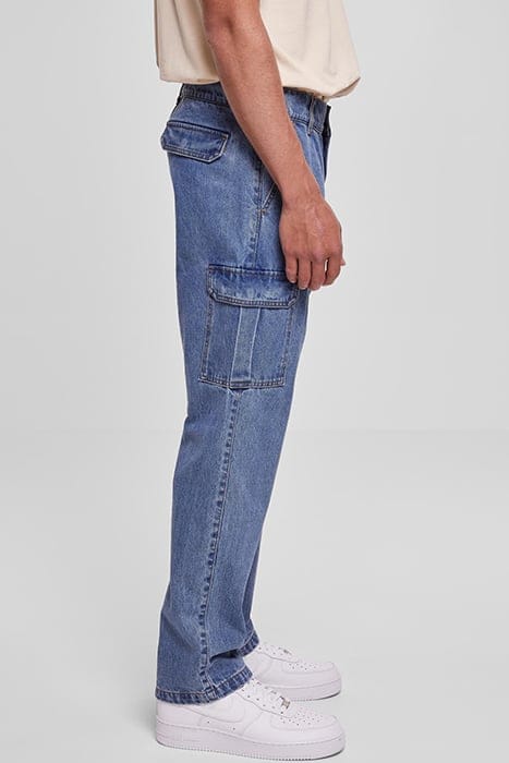 STRAIGHT LEG CARGO JEANS LIGHT BLUE WASHED 7