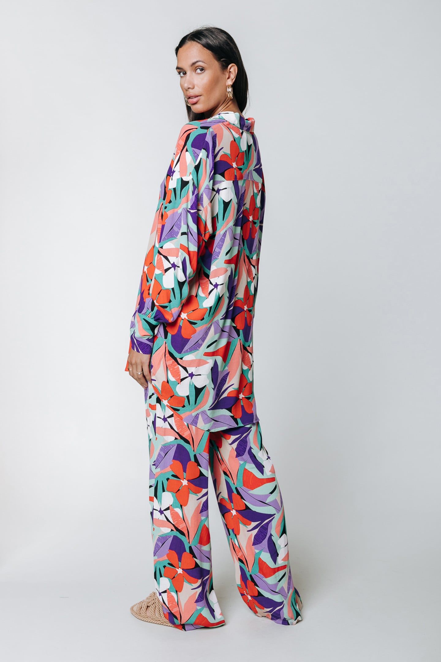 TALIA BIG FLOWER OVERSIZED BOYFRIEND BLOUSE MULTICOLOR 2