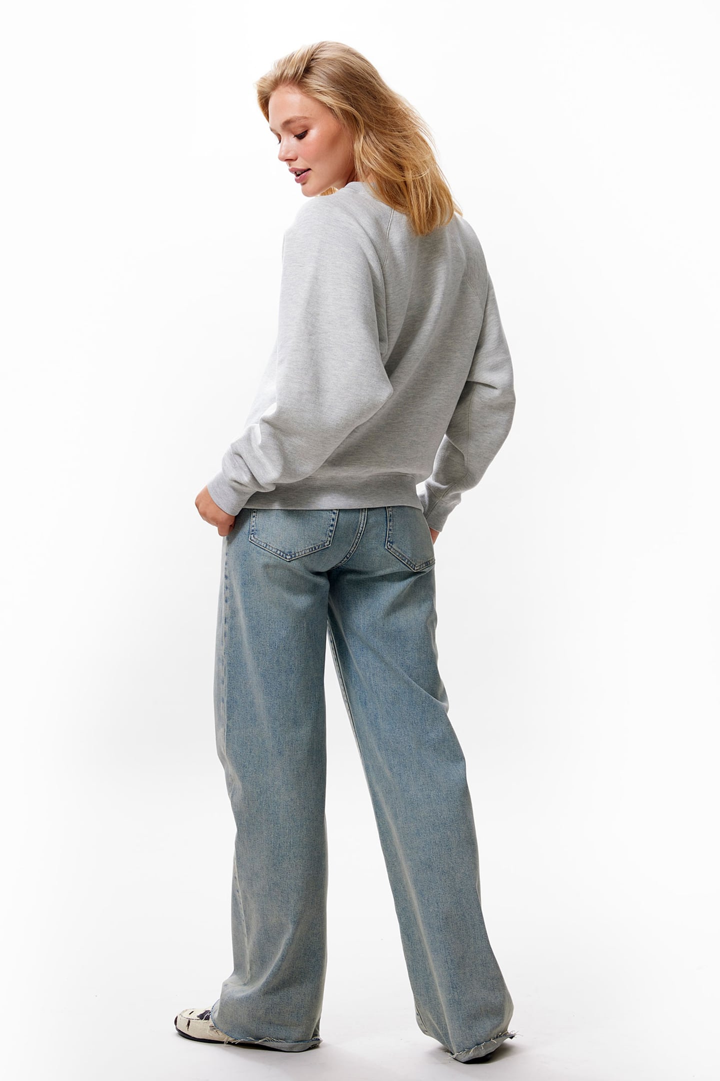 GRAPHIC SWEATER GREY MELANGE 3