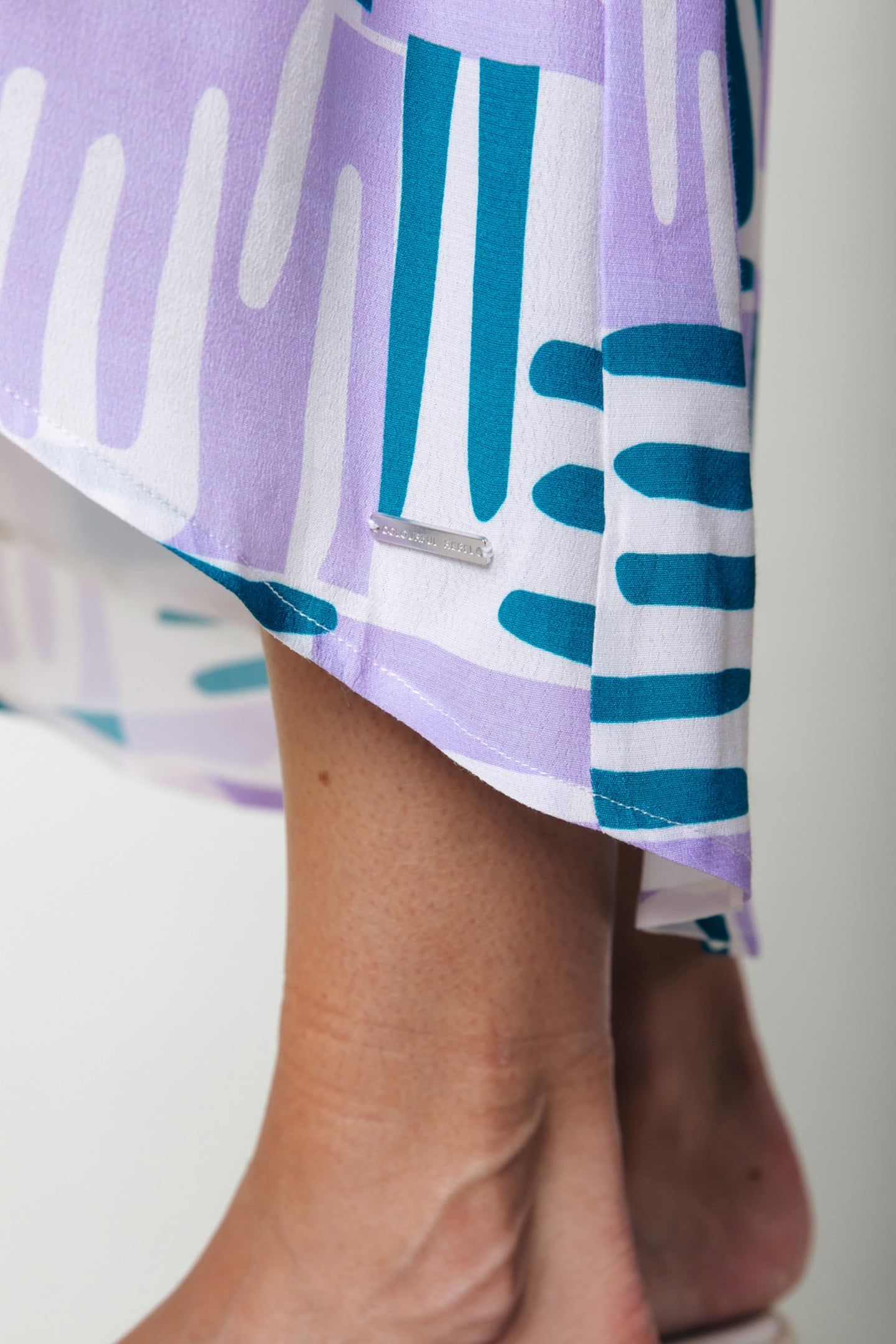 ALICE ABSTRACT TILES WRAP MAXI DRESS LS PASTEL LILAC 4