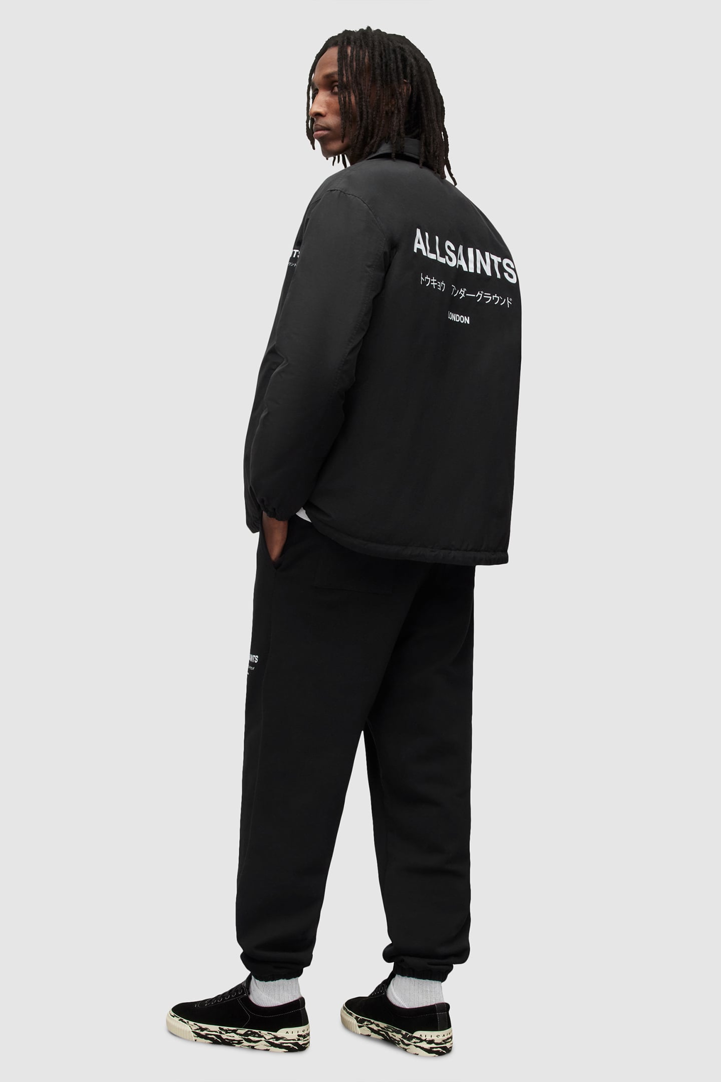 UNDERGROUND SWEATPAN JET BLACK 3