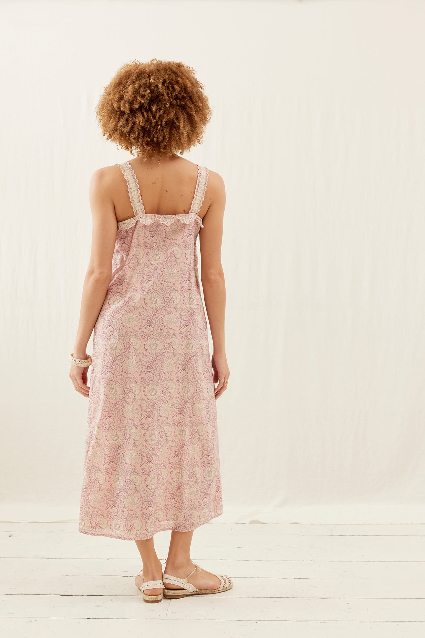 DRESS GUANANINA PINK DAISY GARDEN 2
