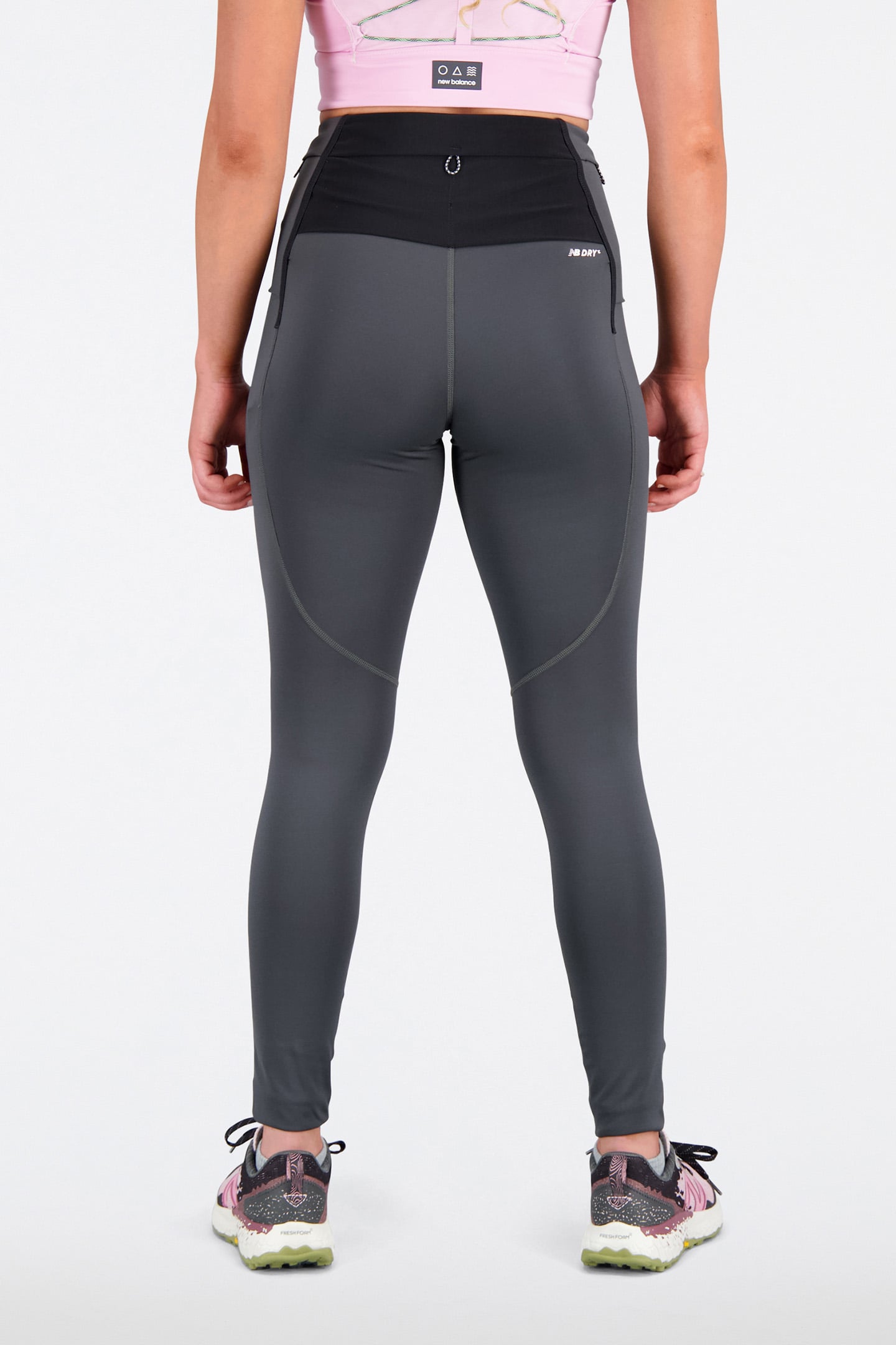 HIGH RISE LEGGINGS IN BLACK 2