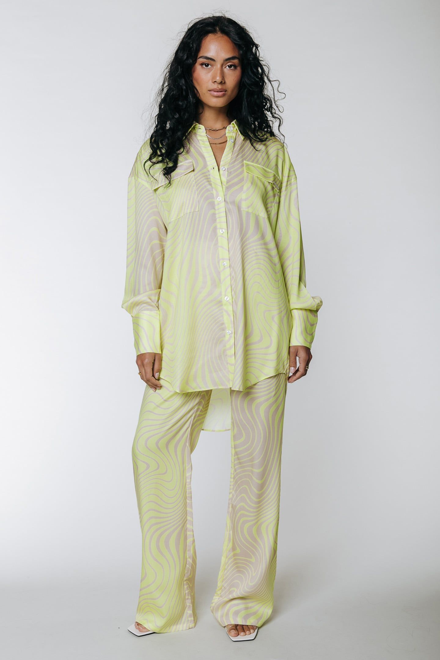 MELODY LIQUID STRAIGHT PANTS LIME 1