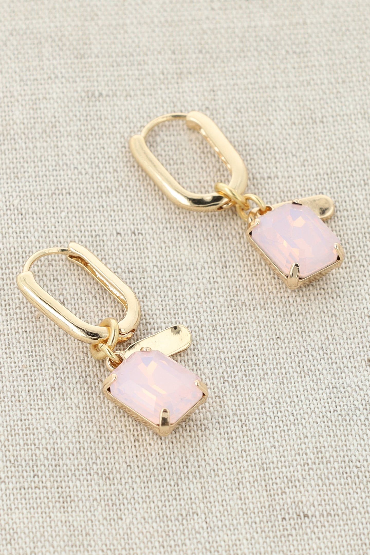 SHACKLE HOOPS ROSEWATER OPAL 4