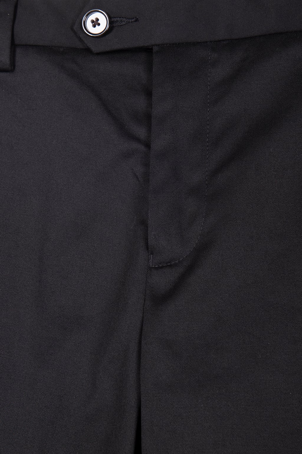 HAMPTON STRETCH COTTON CHINO SHORTS — BLACK 4