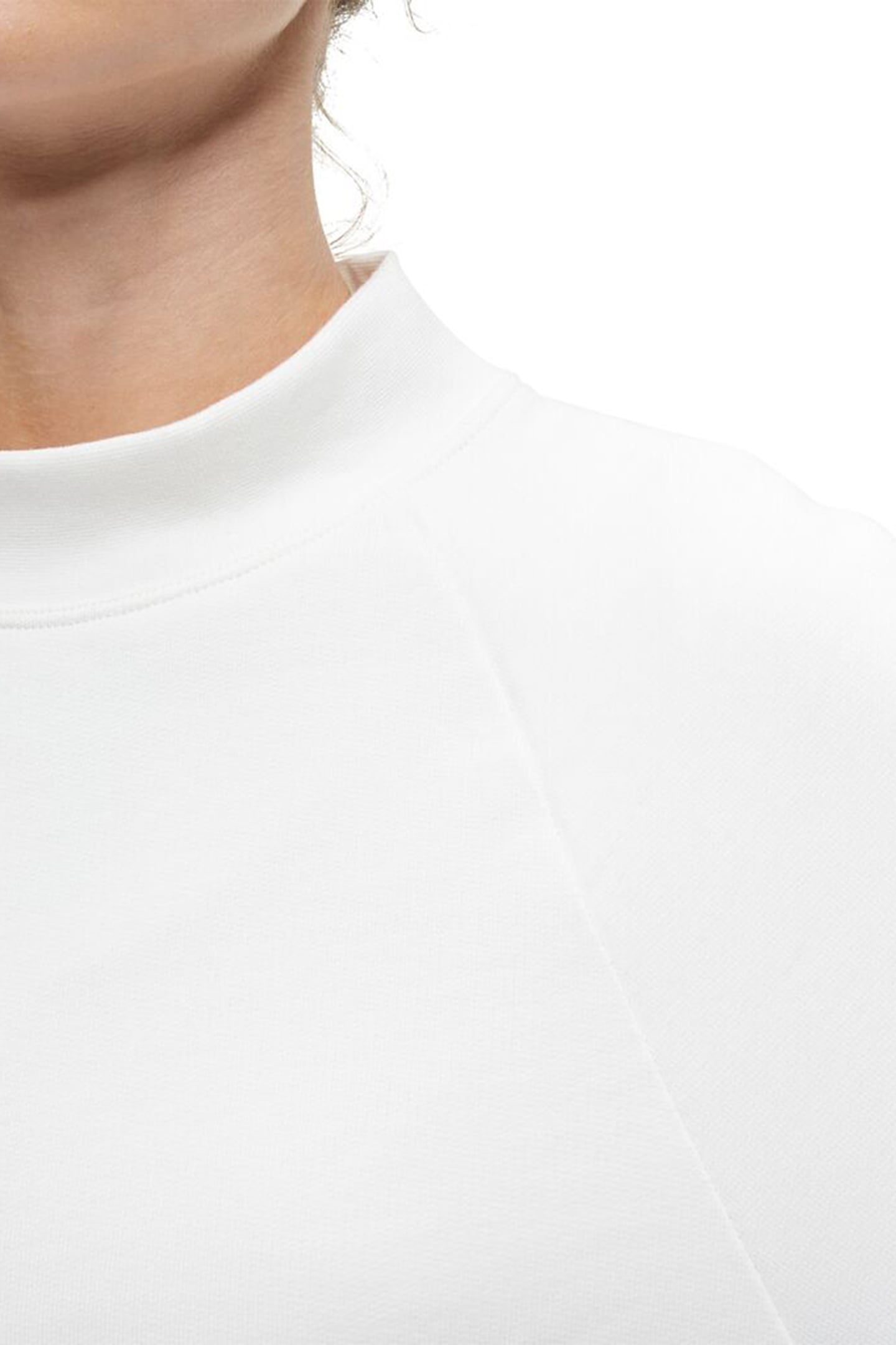CREW NECK 1 WHITE 4