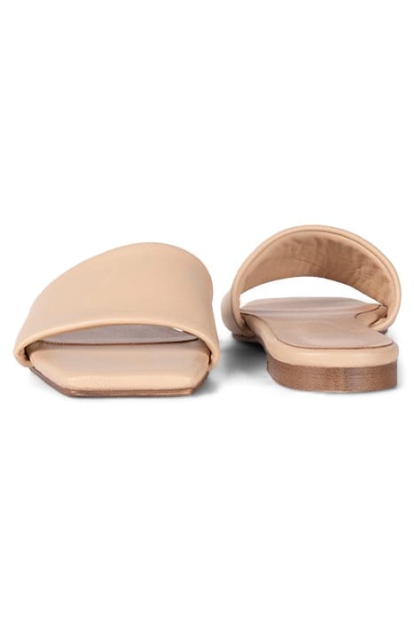 COMMA SHOES BEIGE 2