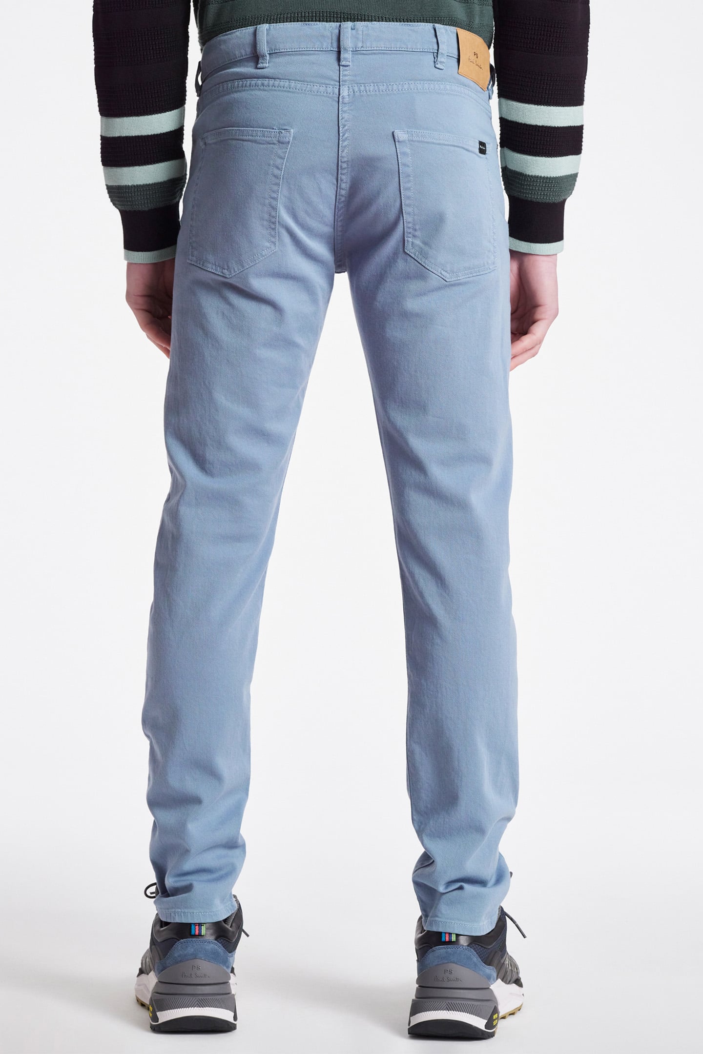 TAPERED FIT JEAN GREYISH BLUE 2