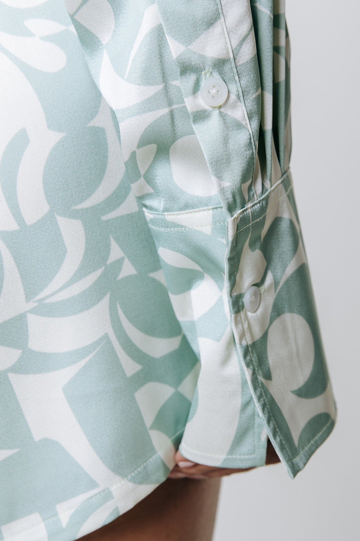 OLET SWIRL SATIN BUTTON DOWN BLOUSE LIGHT MINT 4