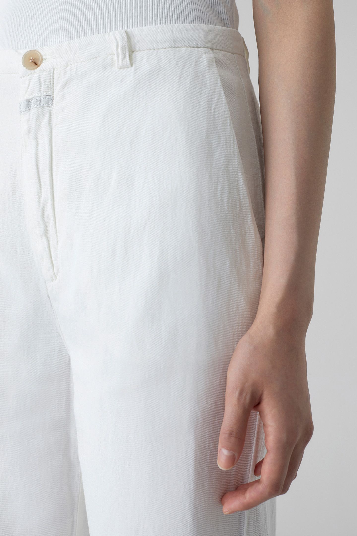 MAWBRAY PANTS WHITE 6