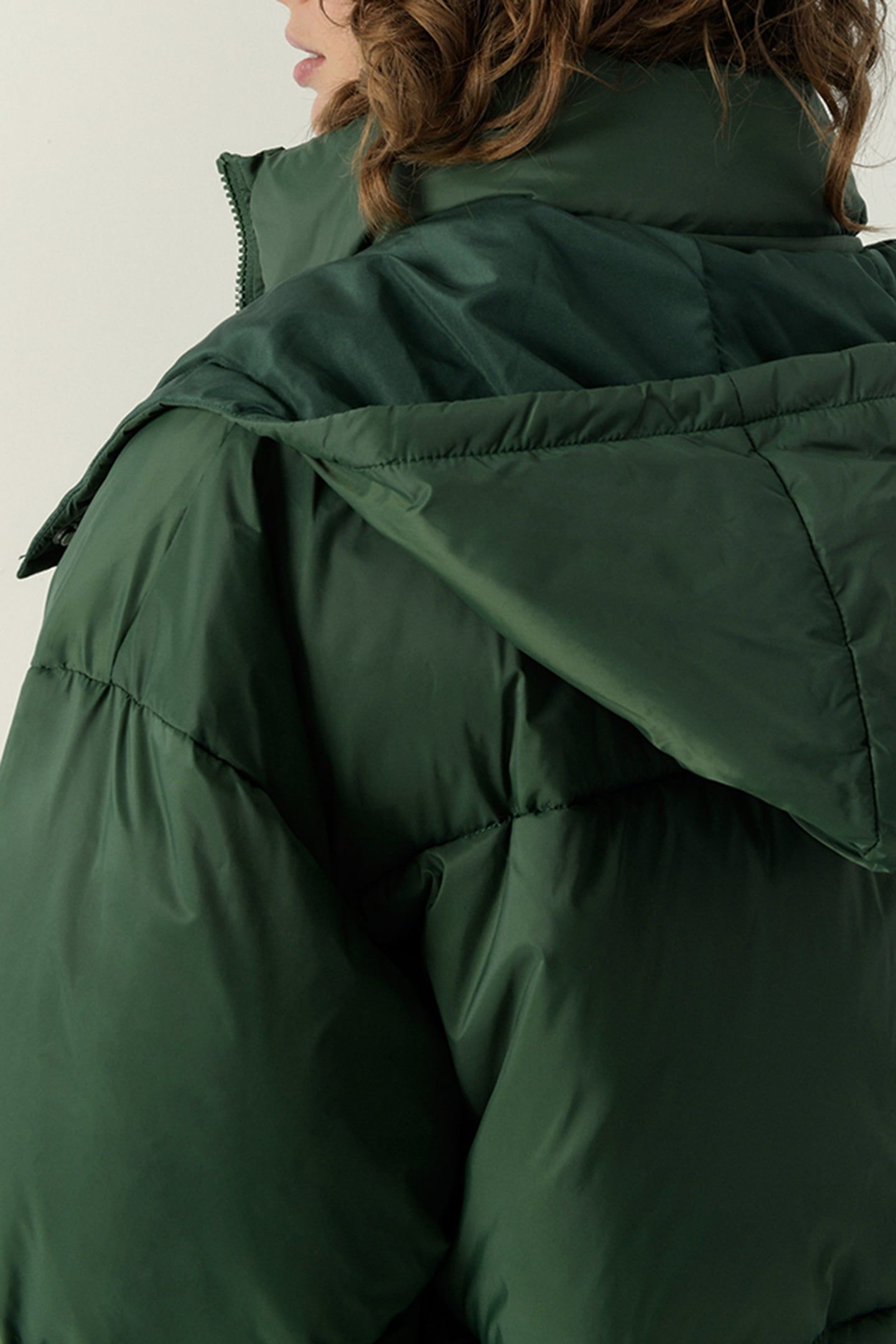 KOLBAY COAT PIN 5
