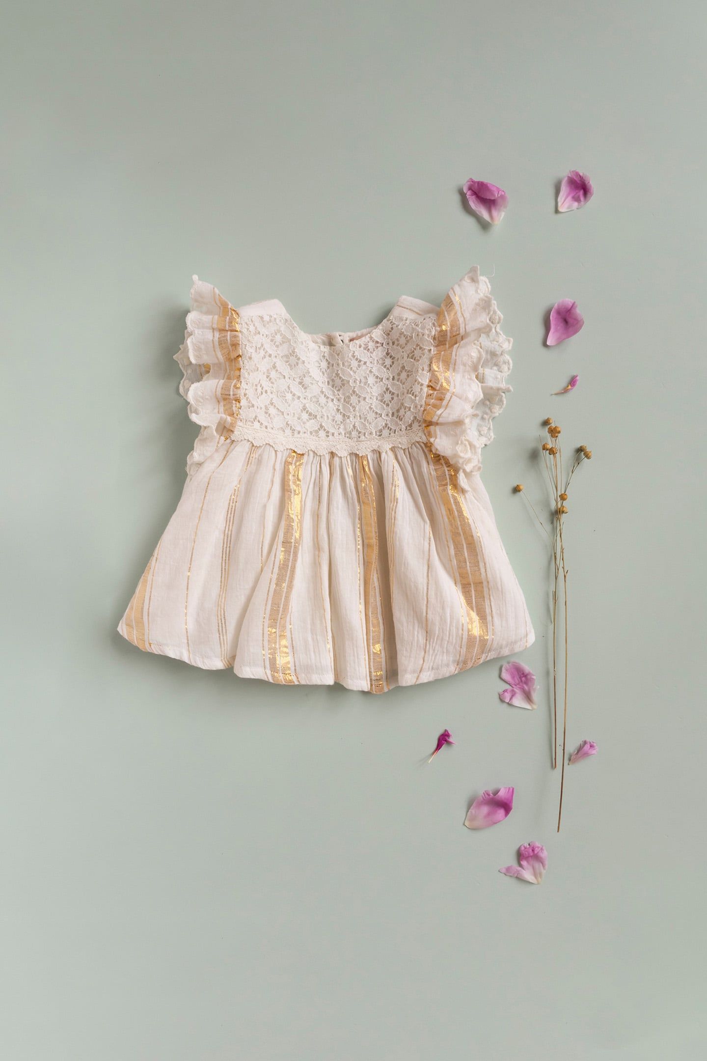 DRESS LYKA WHITE & GOLD STRIPES 7