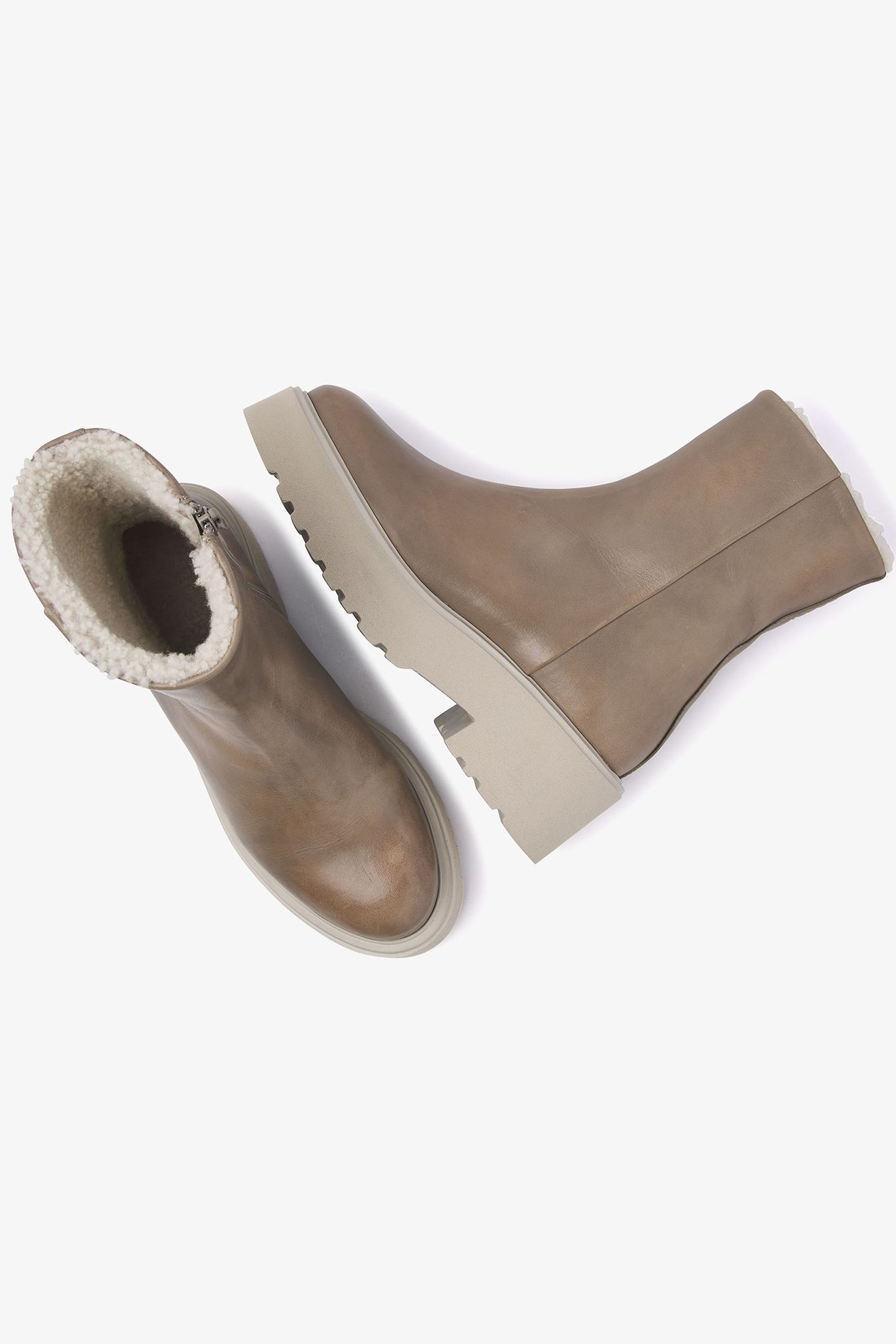 BOBBI MELLOW GRAY 3