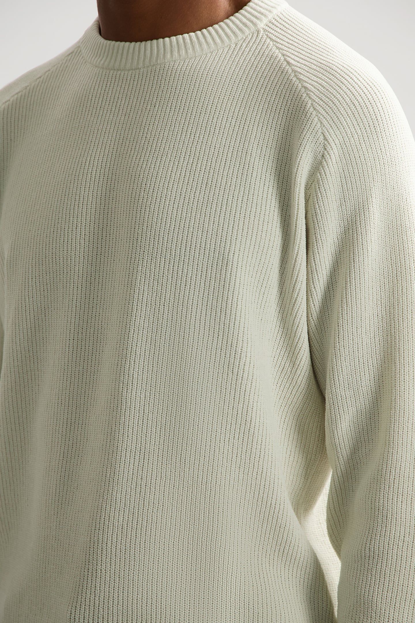 DS-CHENILLE CREWNECK SILVER BIRCH 5