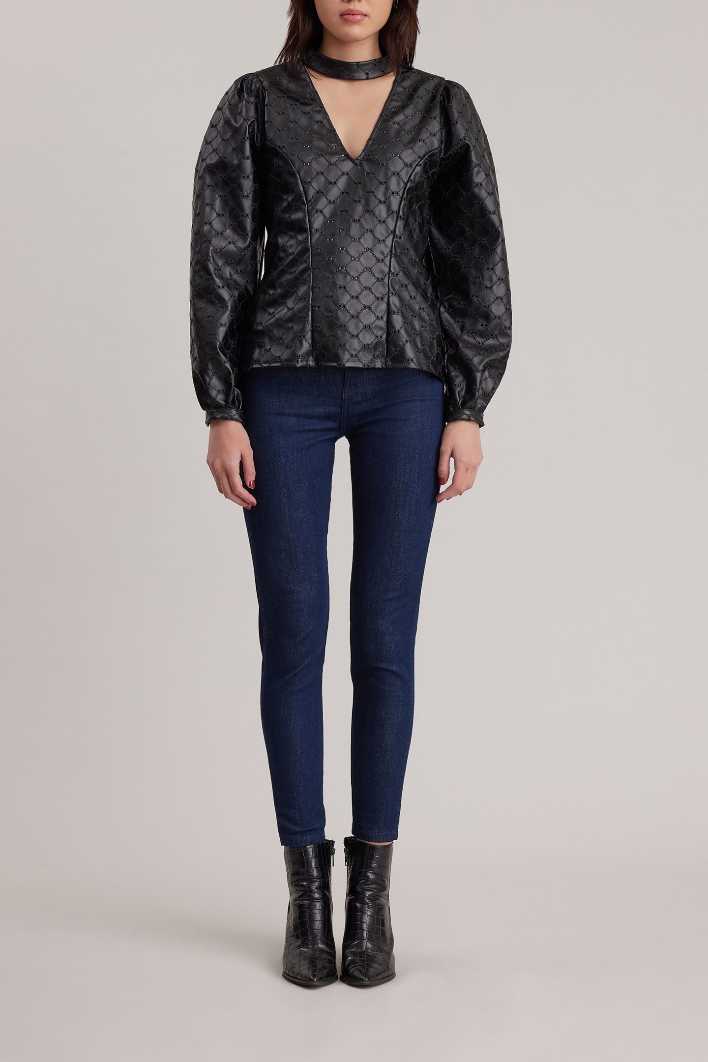 OLYMPIA TOP BLACK 6