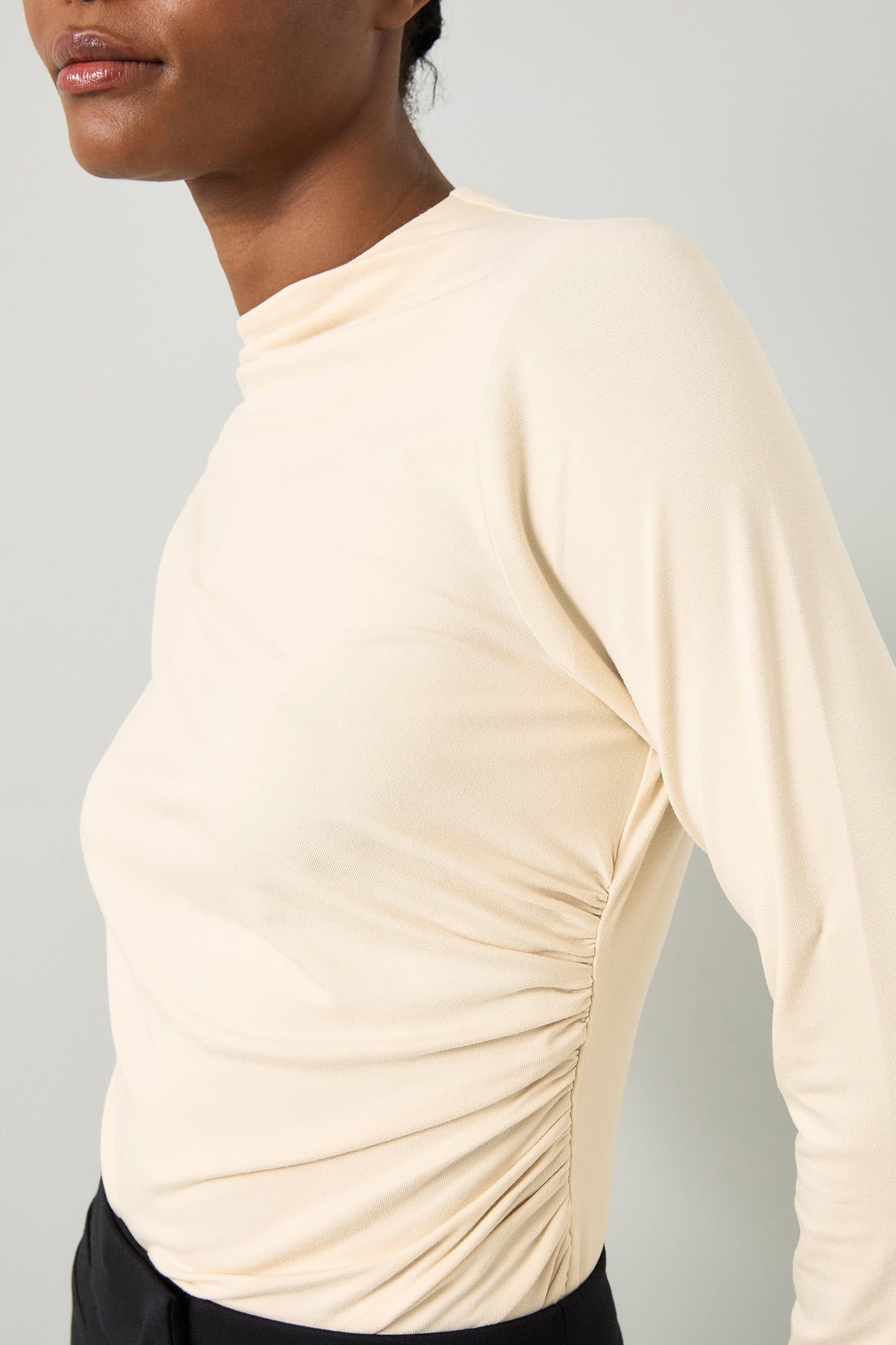 TJ MAE DRAPE JERSEY TOP ECRU 4