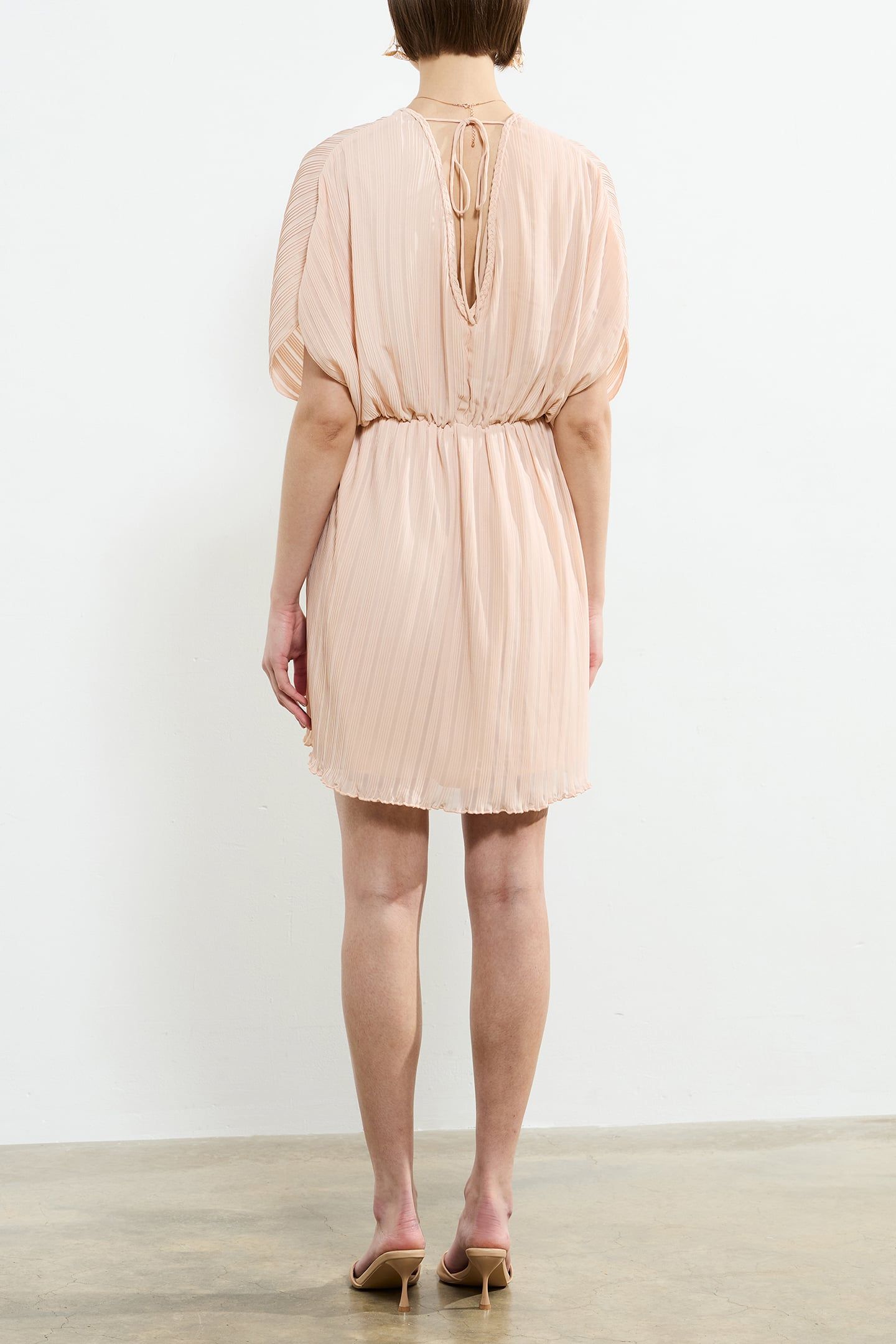 CHATHIA PLISSE V NECK DRESS BALLET PINK 2