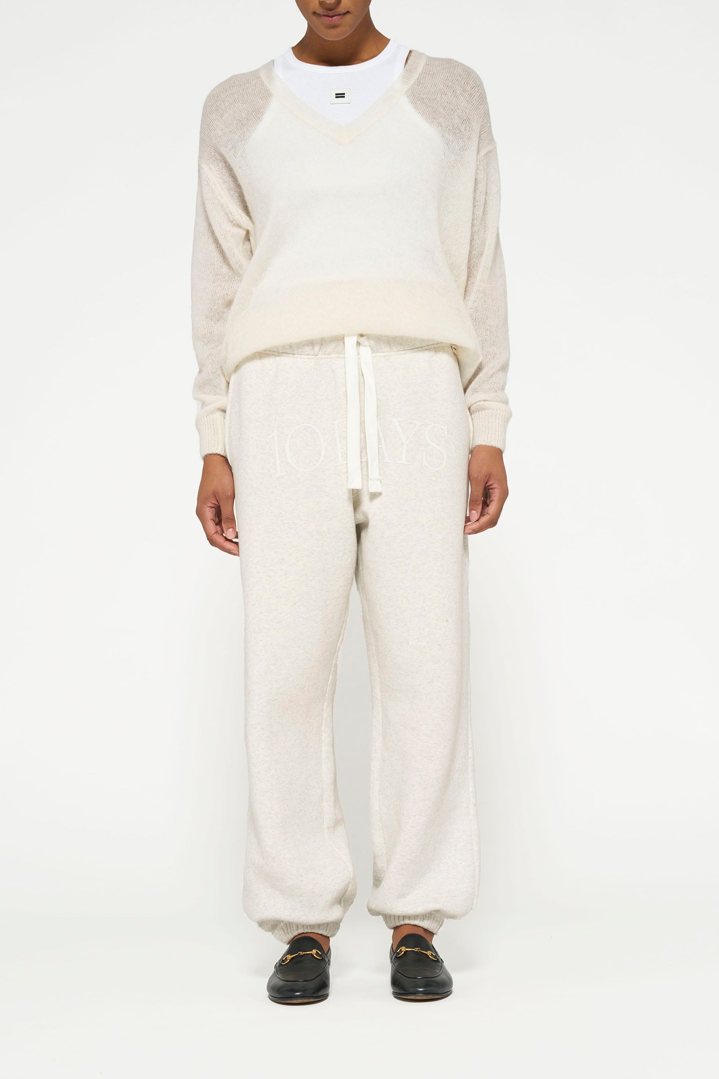 THE BAR JOGGER FOAM SOFT WHITE MELEE 3