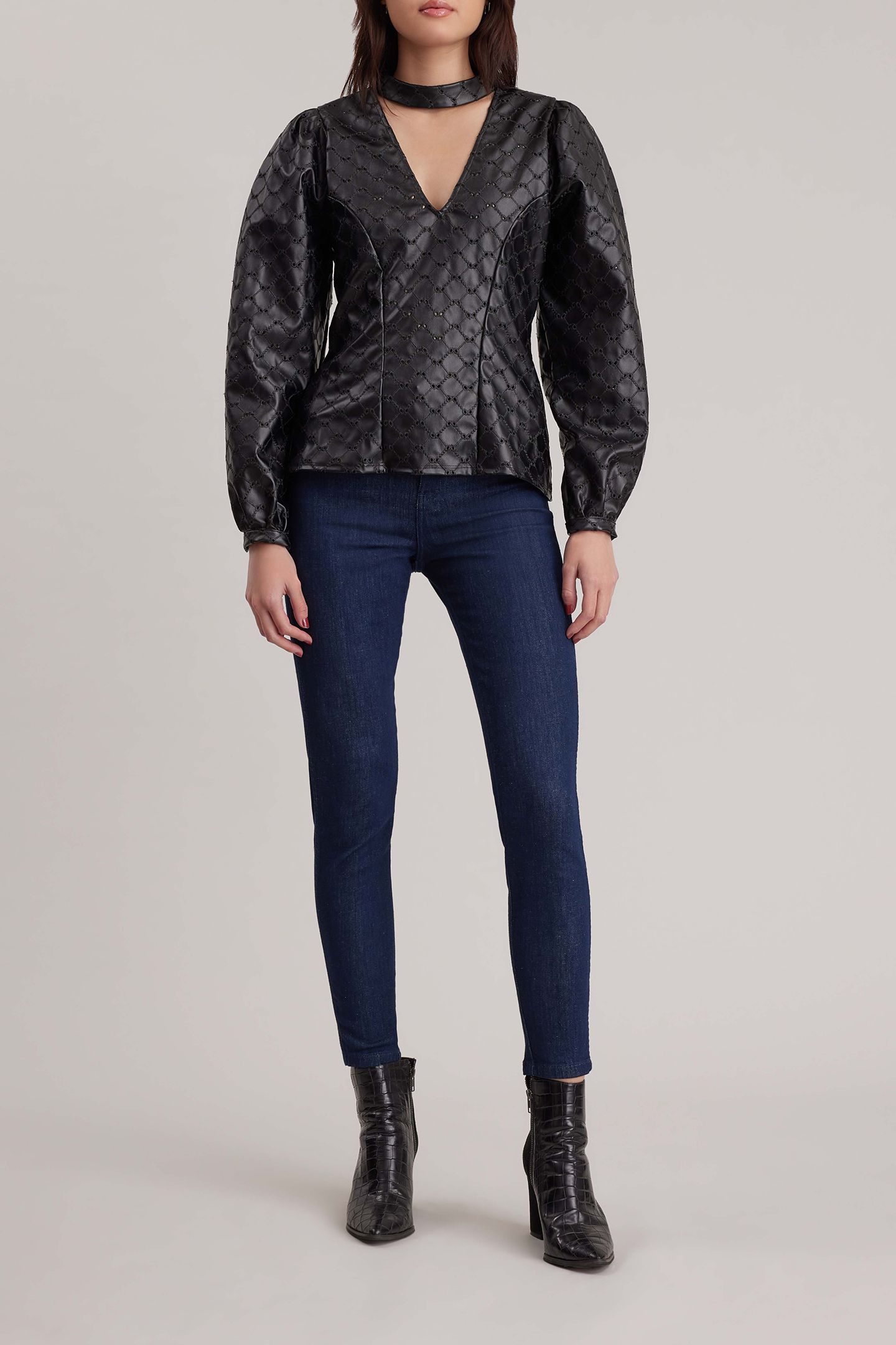 OLYMPIA TOP BLACK 2