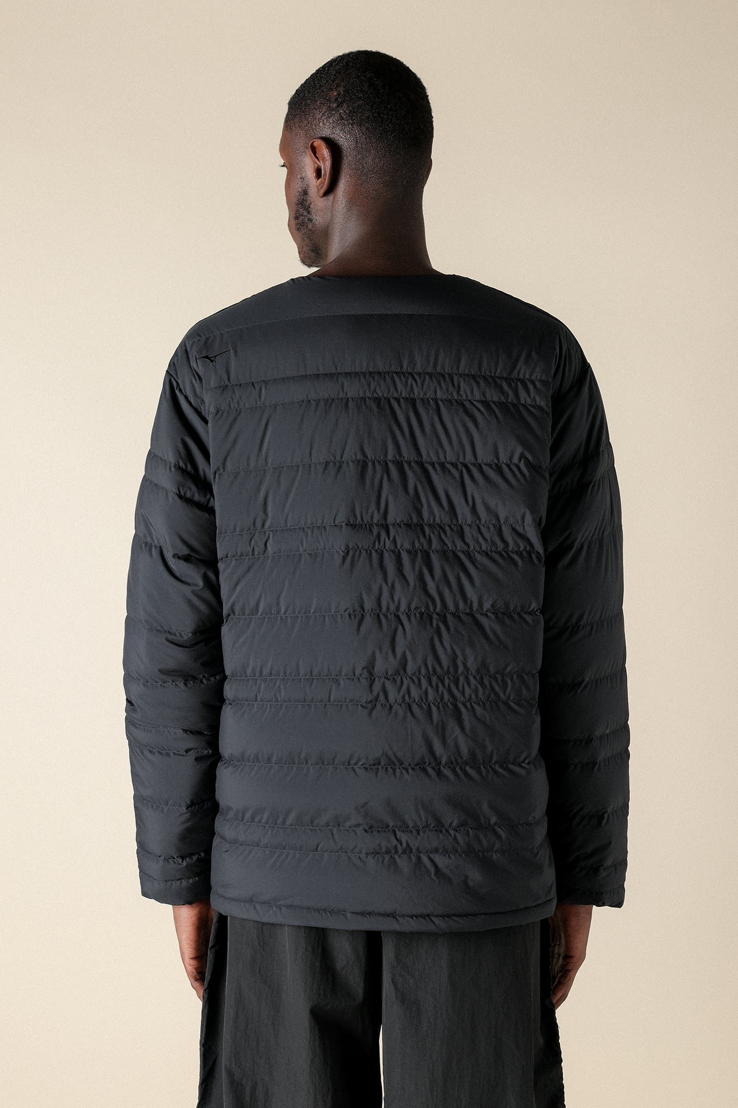 SL BT LIGHTWEIGHT DOWN JACKET UNISEX BLACK 2