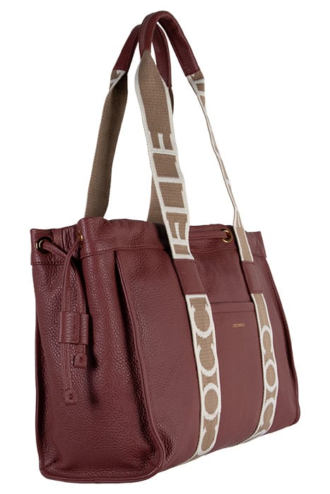 GRAINED LEATHER SIGNATURE TOTE BAG 5