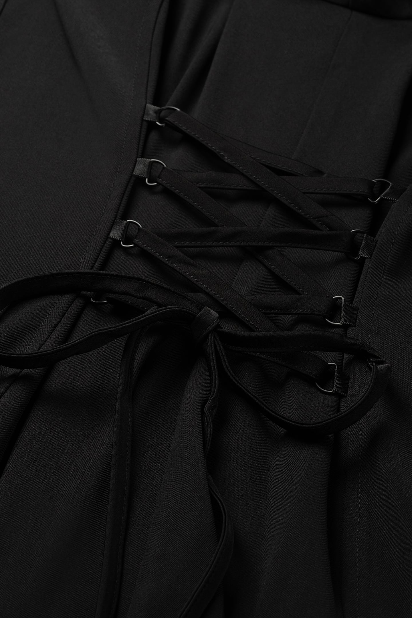 HORN DRESS BLACK 6