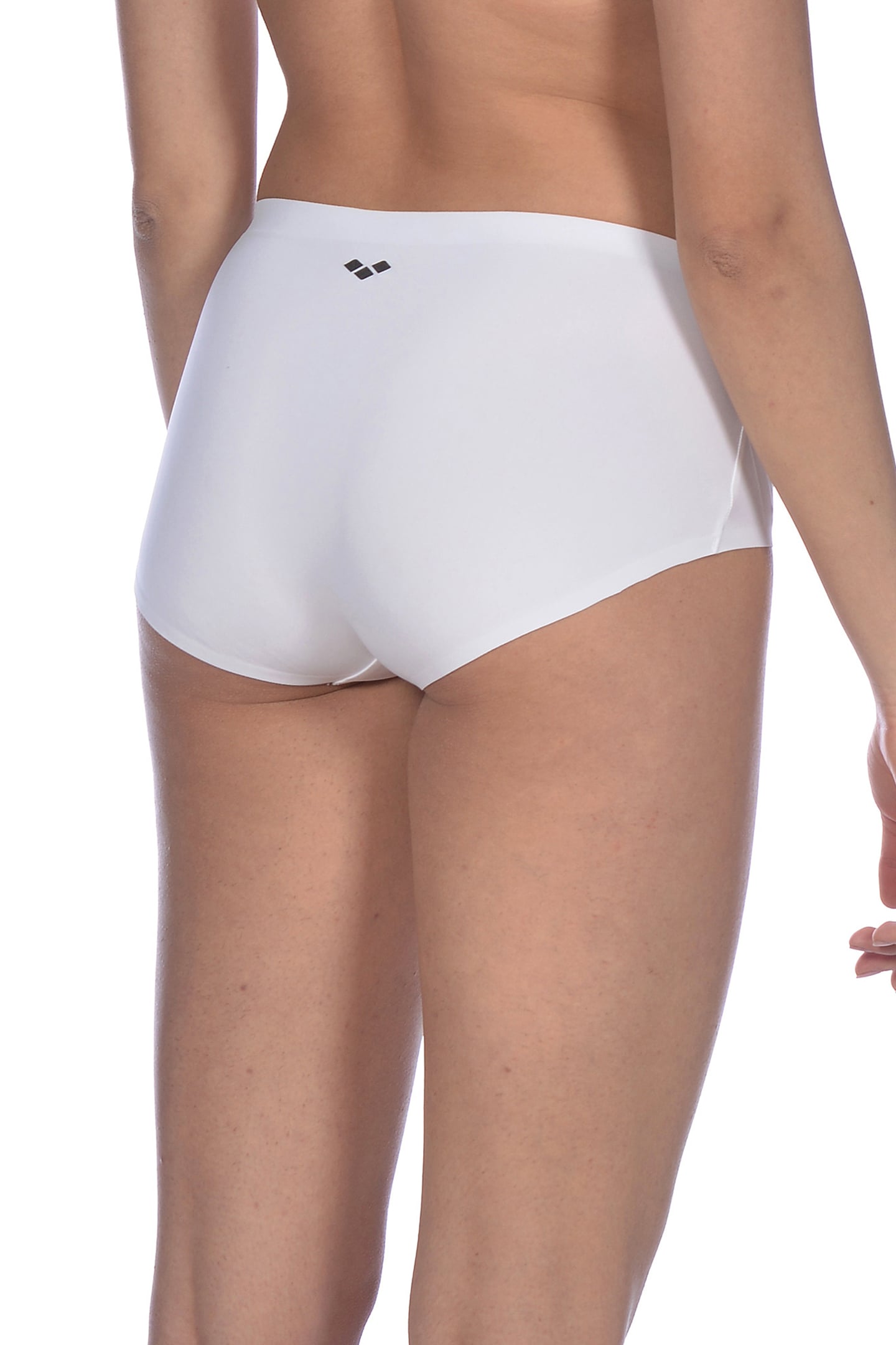 OLYMPIA WHITE 4