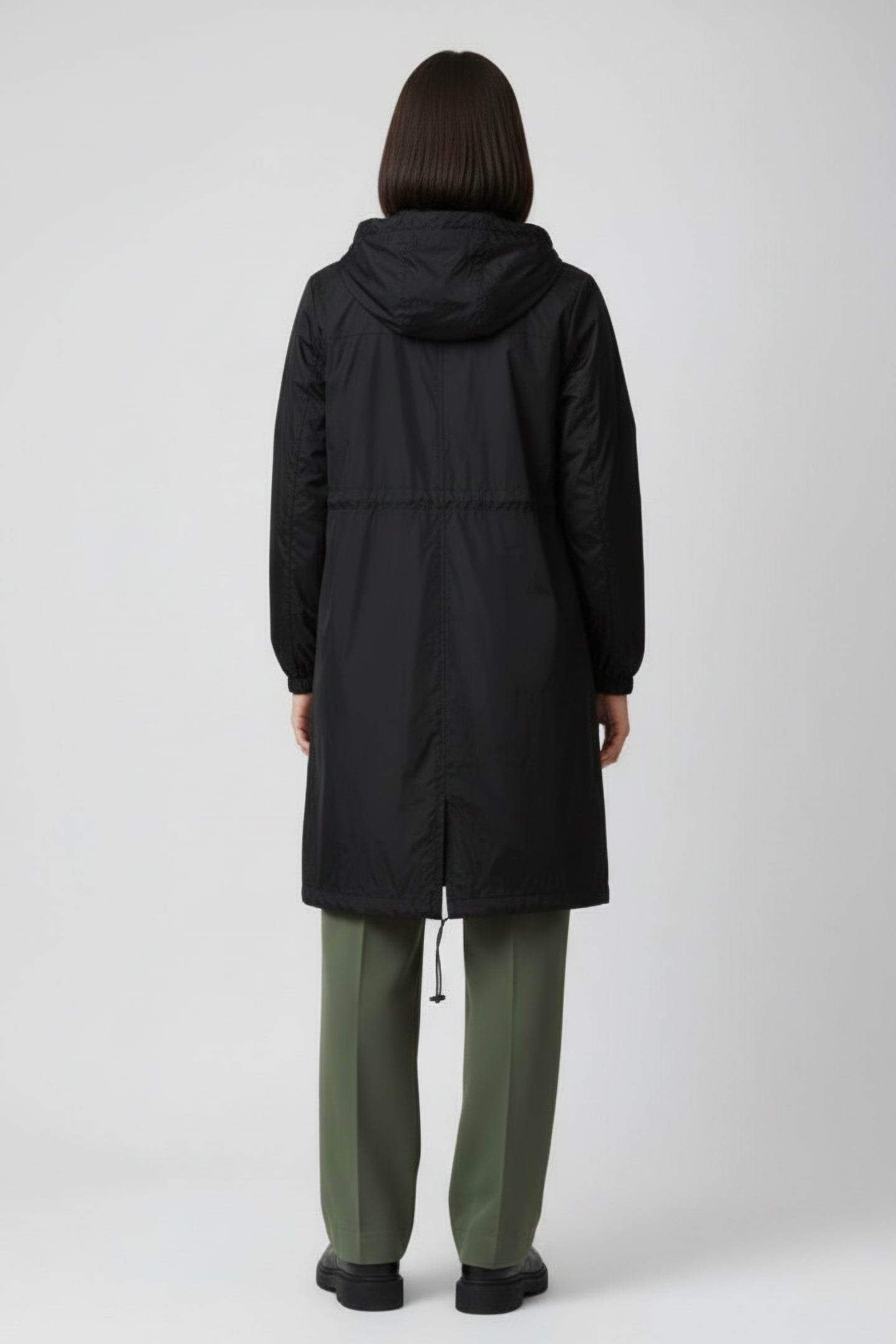 PARKA TECH BLACK 2