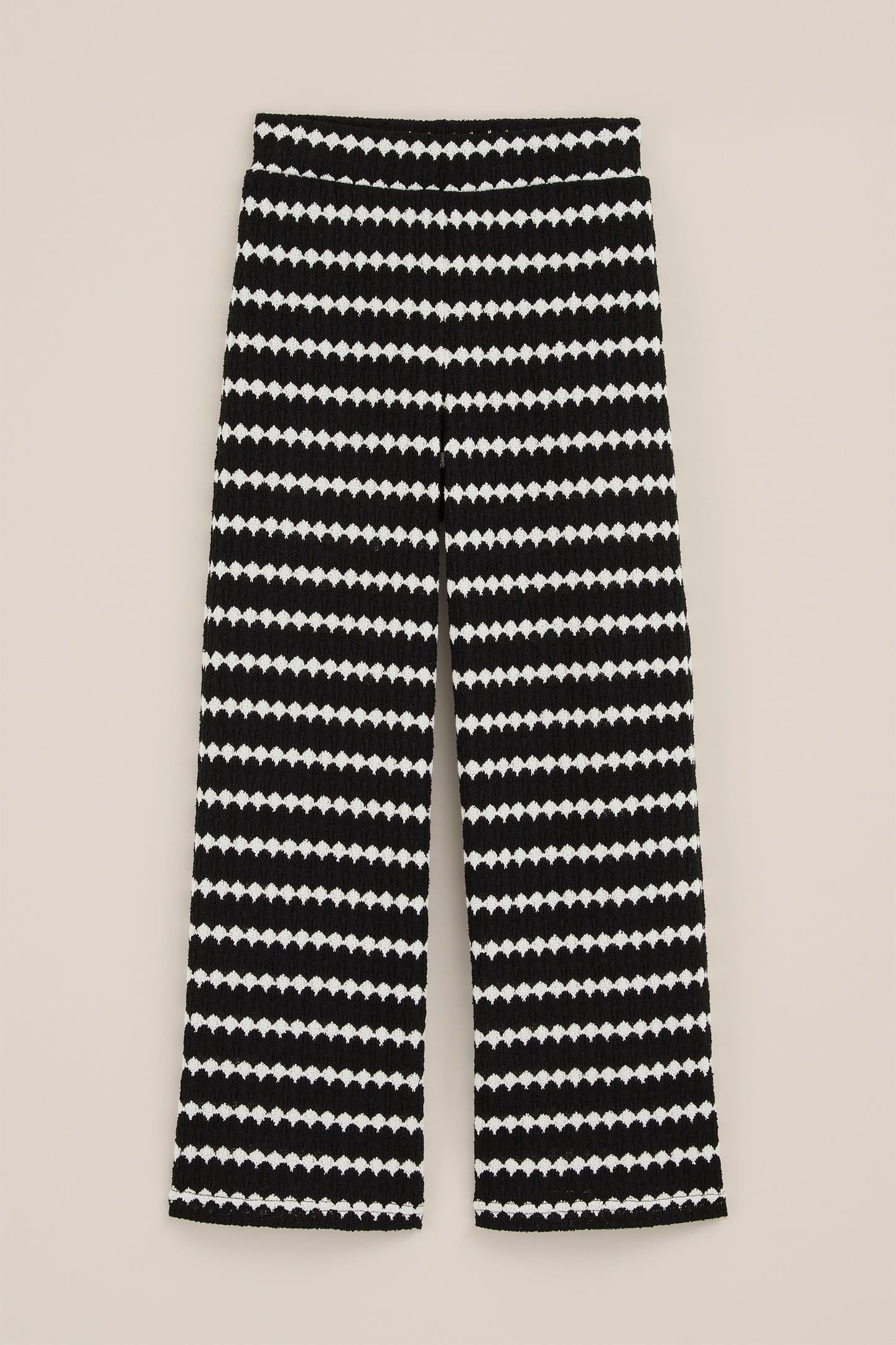 TROUSER BLACK 4