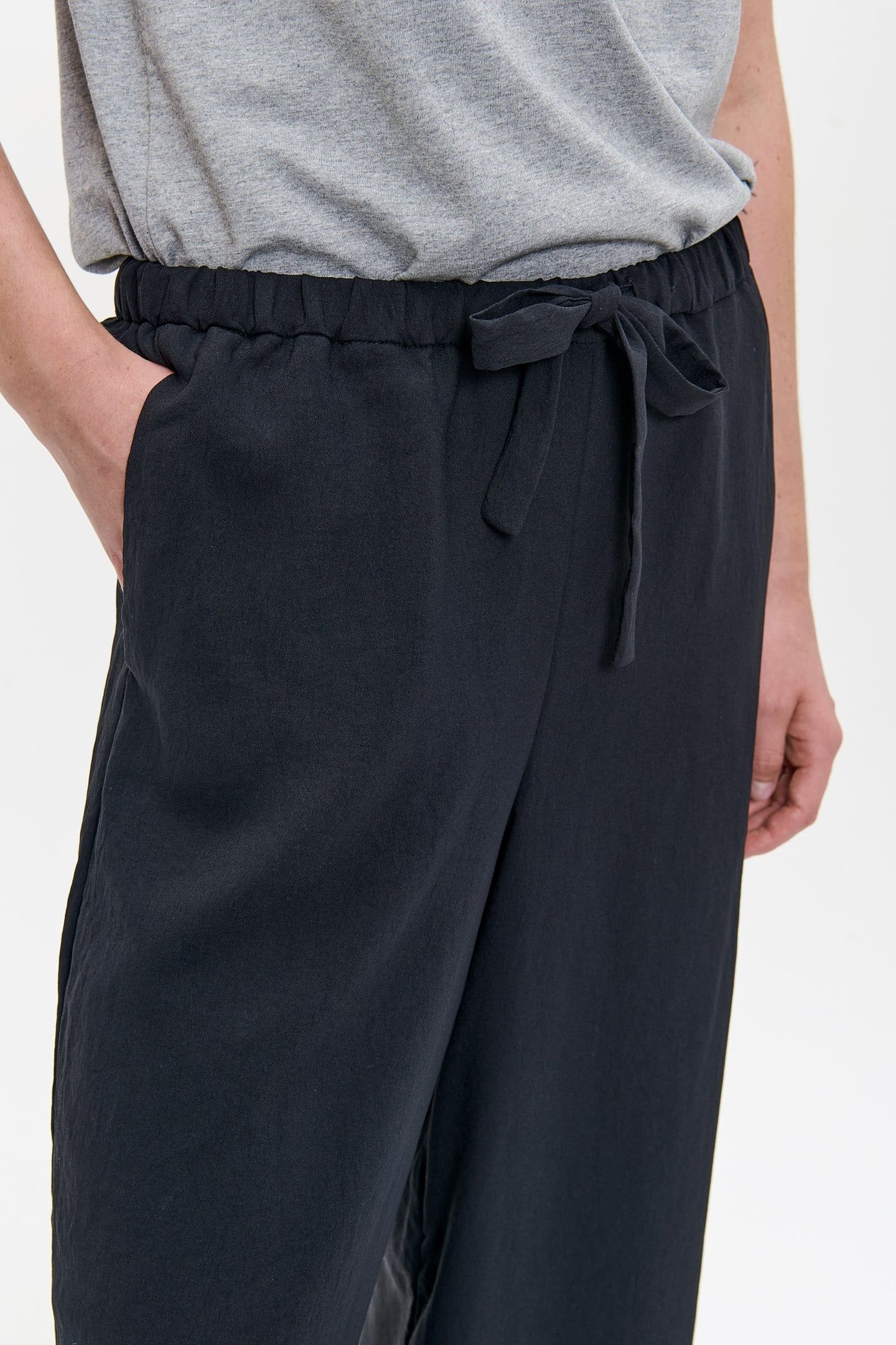 FLUID FLINT-2 PANTS BLACK 5