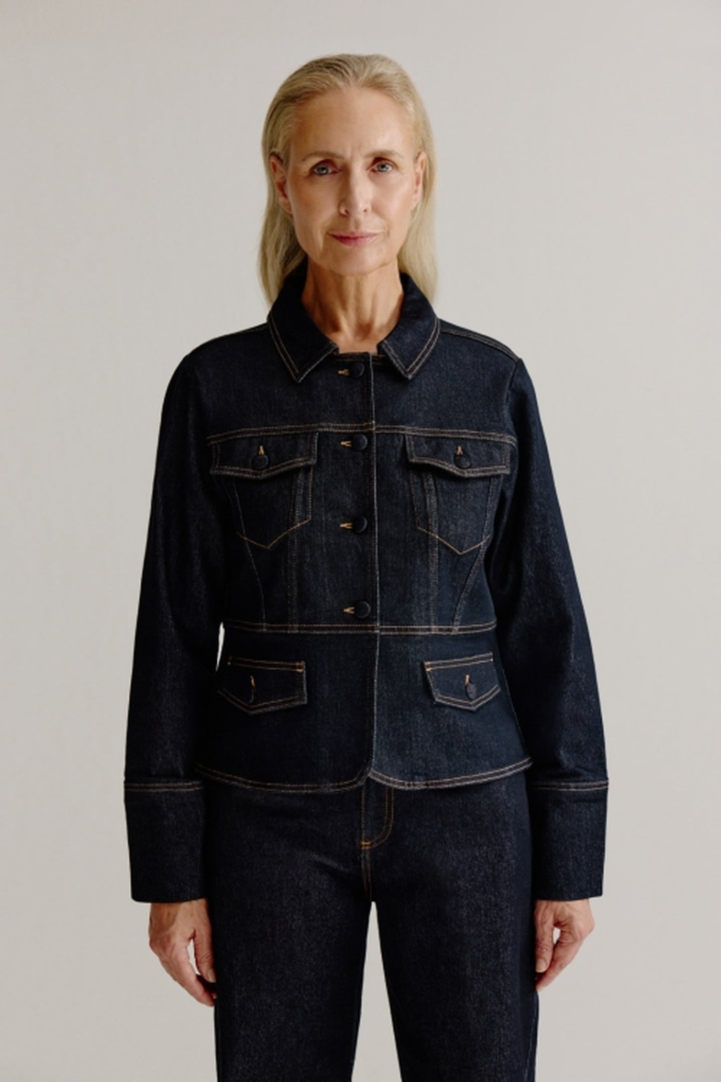 LINN JACKET BLACK 1