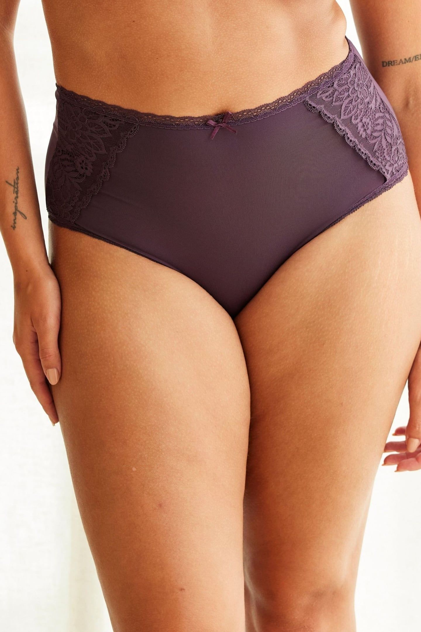 FULL BRIEF SASJA AUBERGINE 2