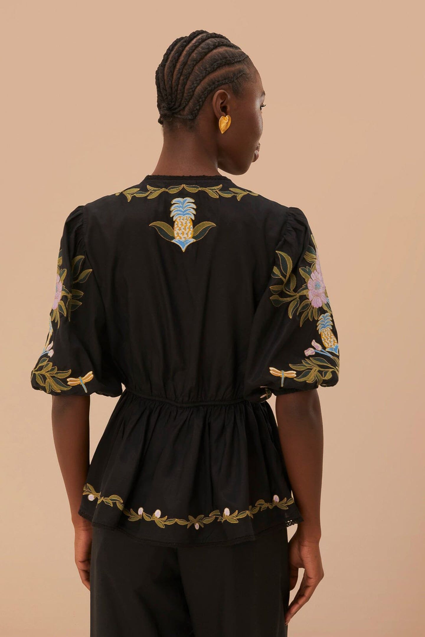 WINTER GARDEN EMBROIDERED SHORT SLEEVE BLOUSE 2