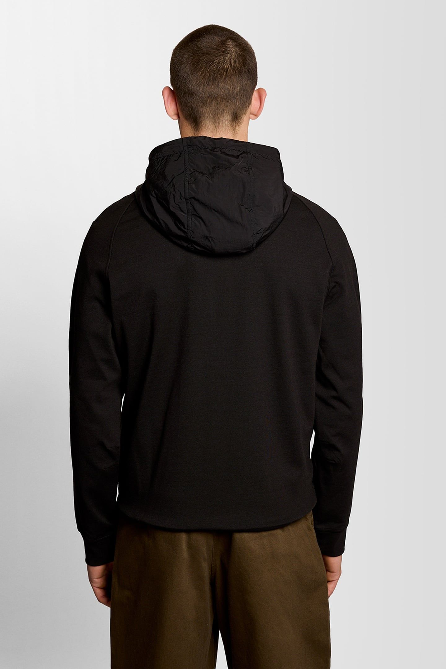 HALF RAGLAN HYBRID HOODIE JET BLACK 3
