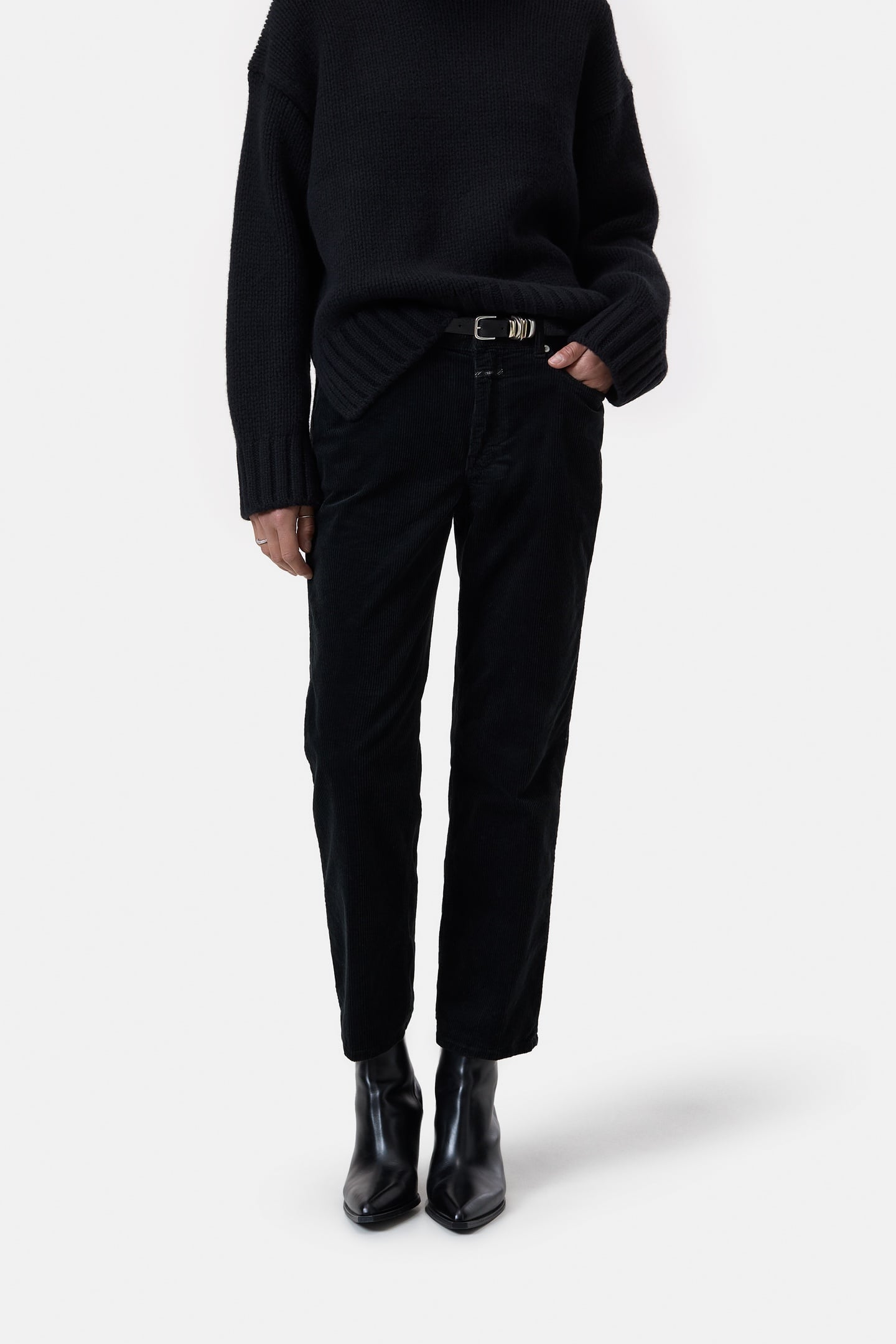 MILO PANTS BLACK 1