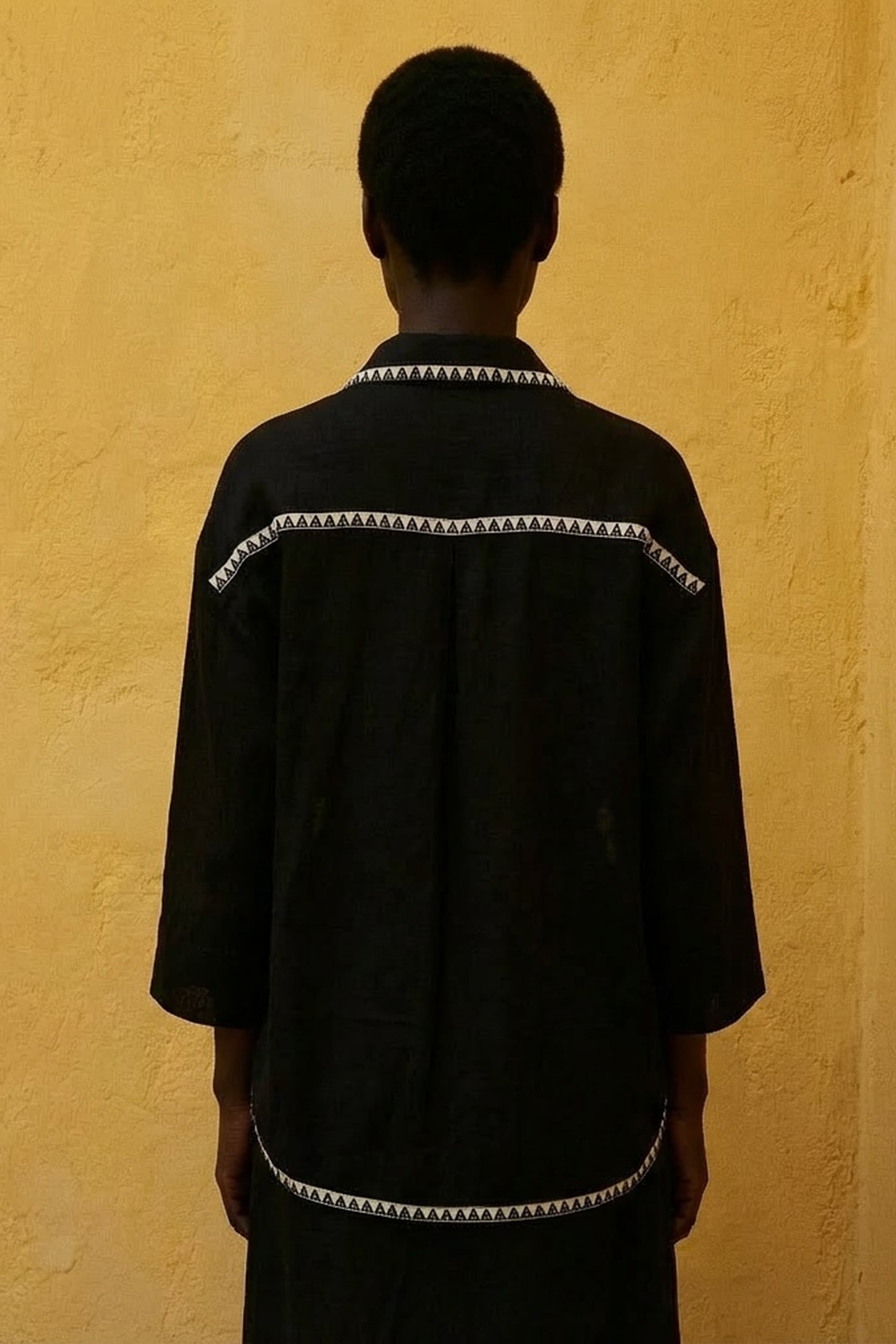 GAIA SHIRT GAZE BLACK 2
