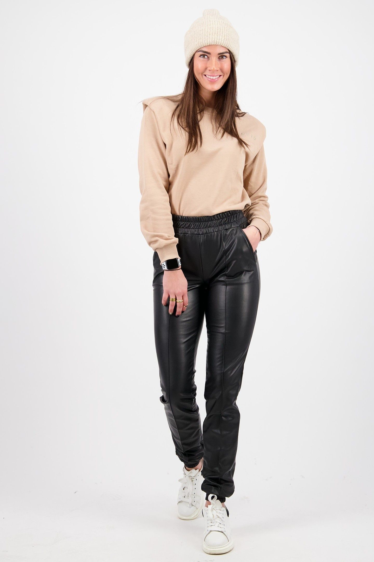 SEMMI DEEP BLACK 2